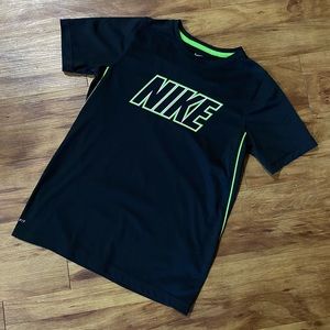 Nike Dri-Fit T-Shirt